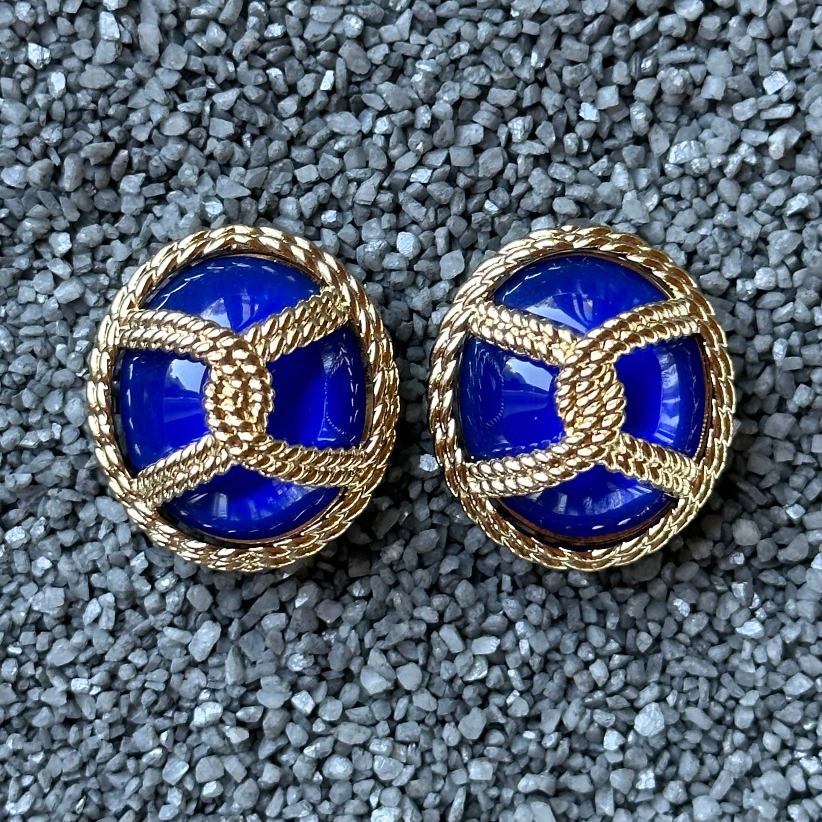 Colored Ovals with Gold Filigree Knot