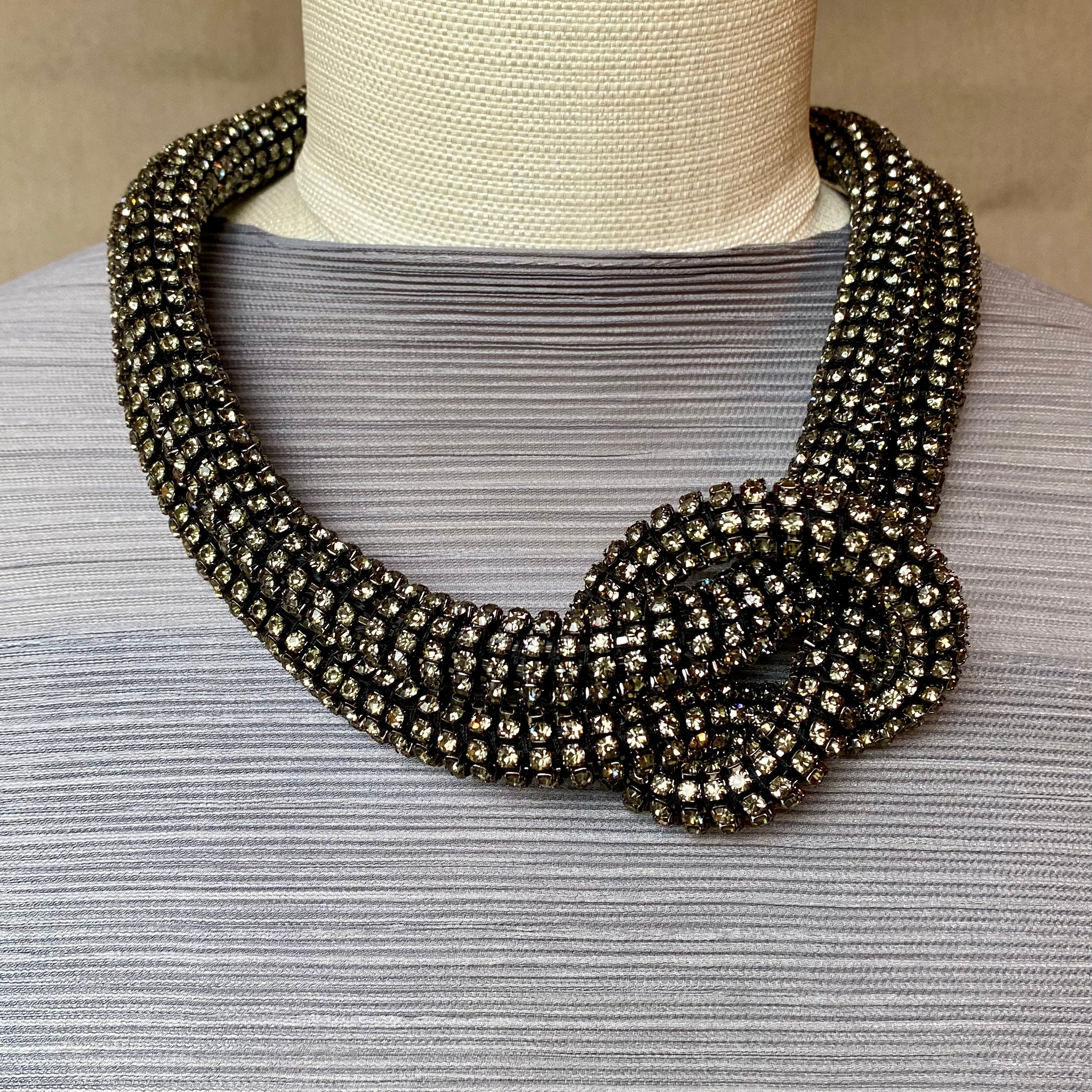 Shay/H200/Sil/Blk/Knot