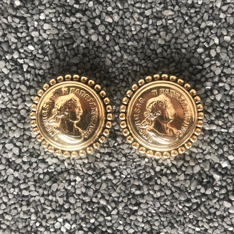 Gold Coin Clip
