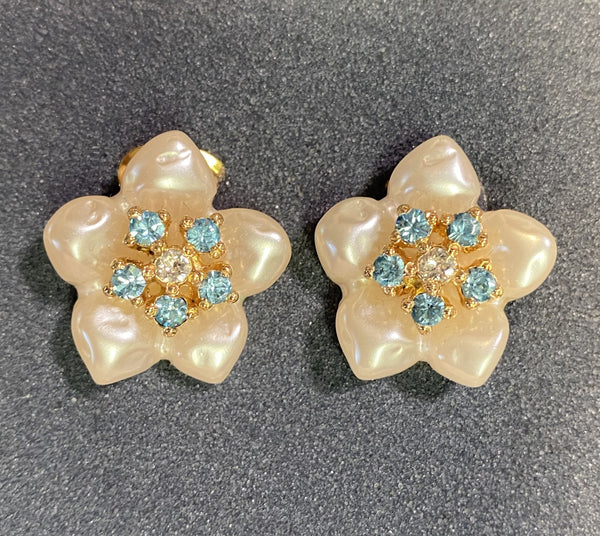 Pearl Flower Blue CZ's Center