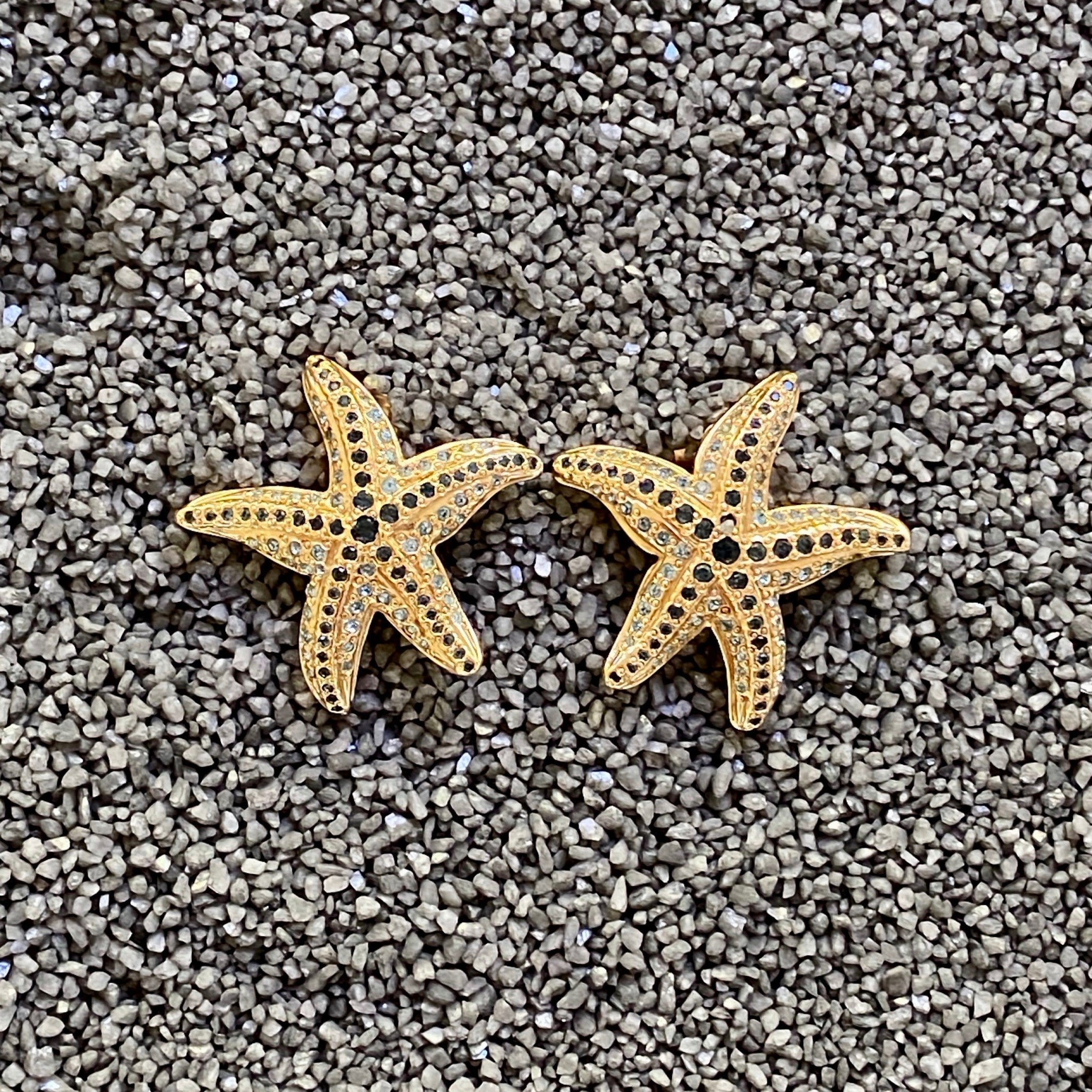 Gold Star Black